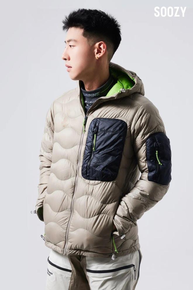 牌！6款男士单板滑雪服推荐凯发k8网站登录滑大雪穿大(图3)