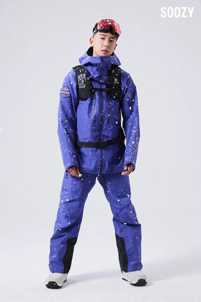 牌！6款男士单板滑雪服推荐凯发k8网站登录滑大雪穿大(图4)