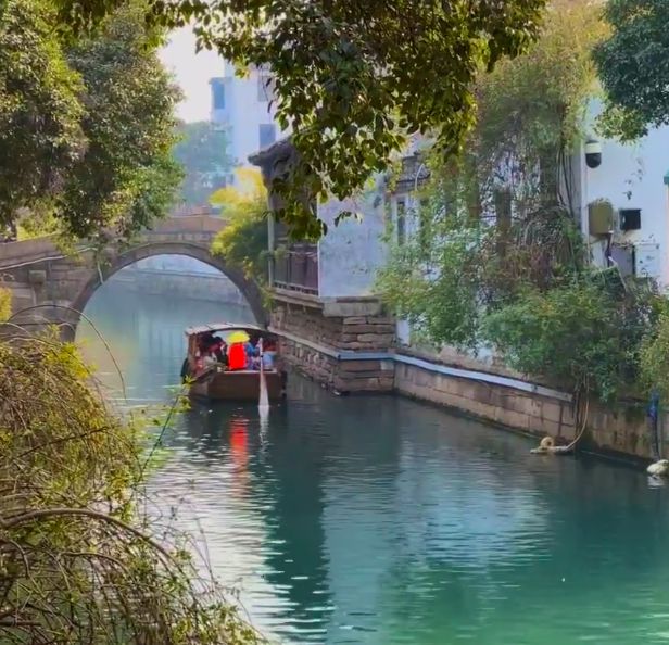 ？4天游玩景点丨跟团攻略！点赞收藏！凯发国际K8苏杭四天三晚旅游怎么玩